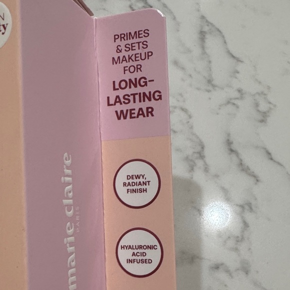 Marie Claire Ultra Glow Setting Spray - 5 oz - Picture 7 of 8